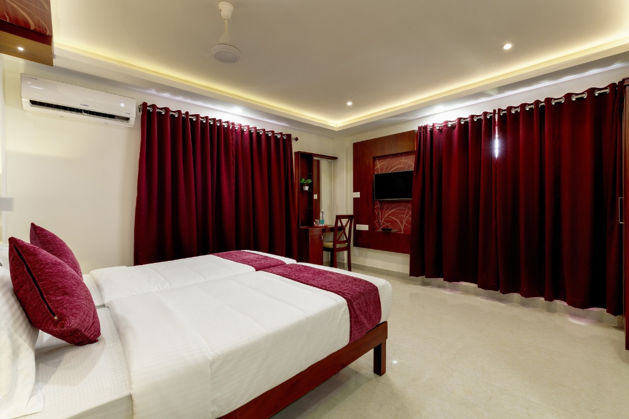 3 Star Hotel in Edapally Kochi